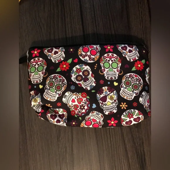 Sugar skull nwot make up bag - Picture 5 of 5